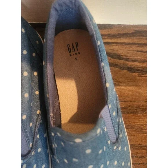 NEW- 2 Pair Lot-GAP Kids Girls Slip-on Sneakers Blue Denim Polka Dot Print-5 & 3 - Picture 12 of 16